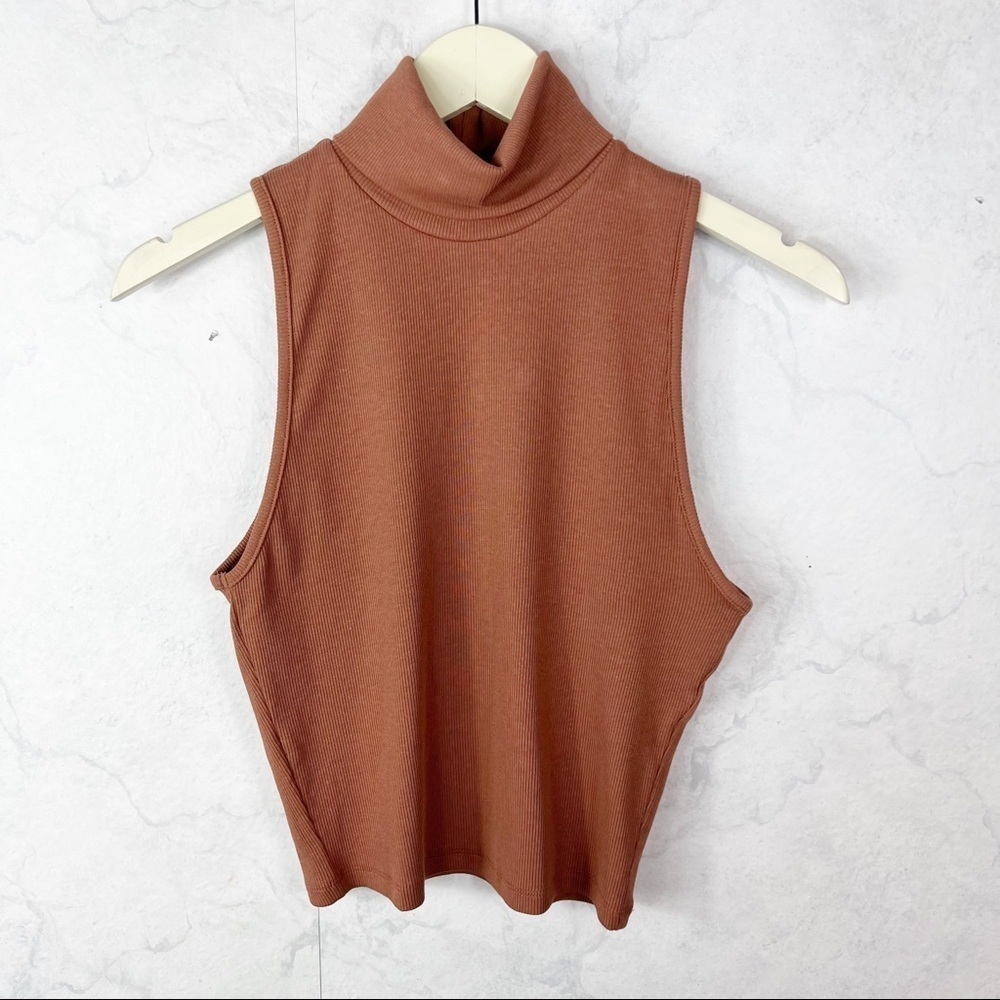 [Zara] Ribbed Turtleneck Top